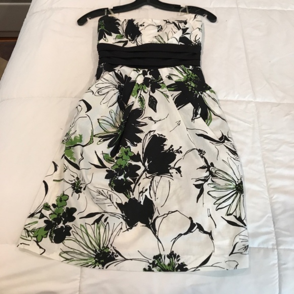 Speechless Strapless Dress with Floral Print